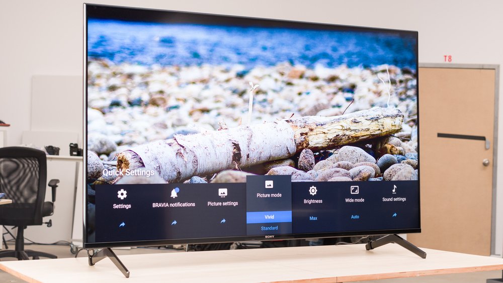 Sony X90J 55-inch - Best Smart TV Under $1000 in 2025, Premium Features & OLED HDR Support